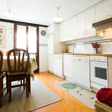 Txoriak - Basquenjoy Hondarribia