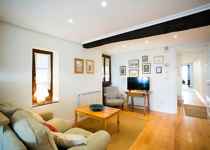 Txoriak - Basquenjoy * Hondarribia